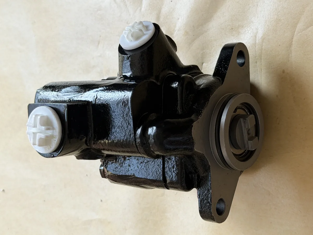 Doosan BM090/D2366/DL06/DV15 engine power steering pump/Daewoo bus truck excavator parts 65.47101-7025
