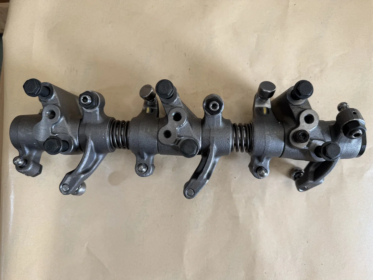 Doosan DL08 engine rocker arm shaft assy/Daewoo bus truck excavator marine generator set parts 150122-00114