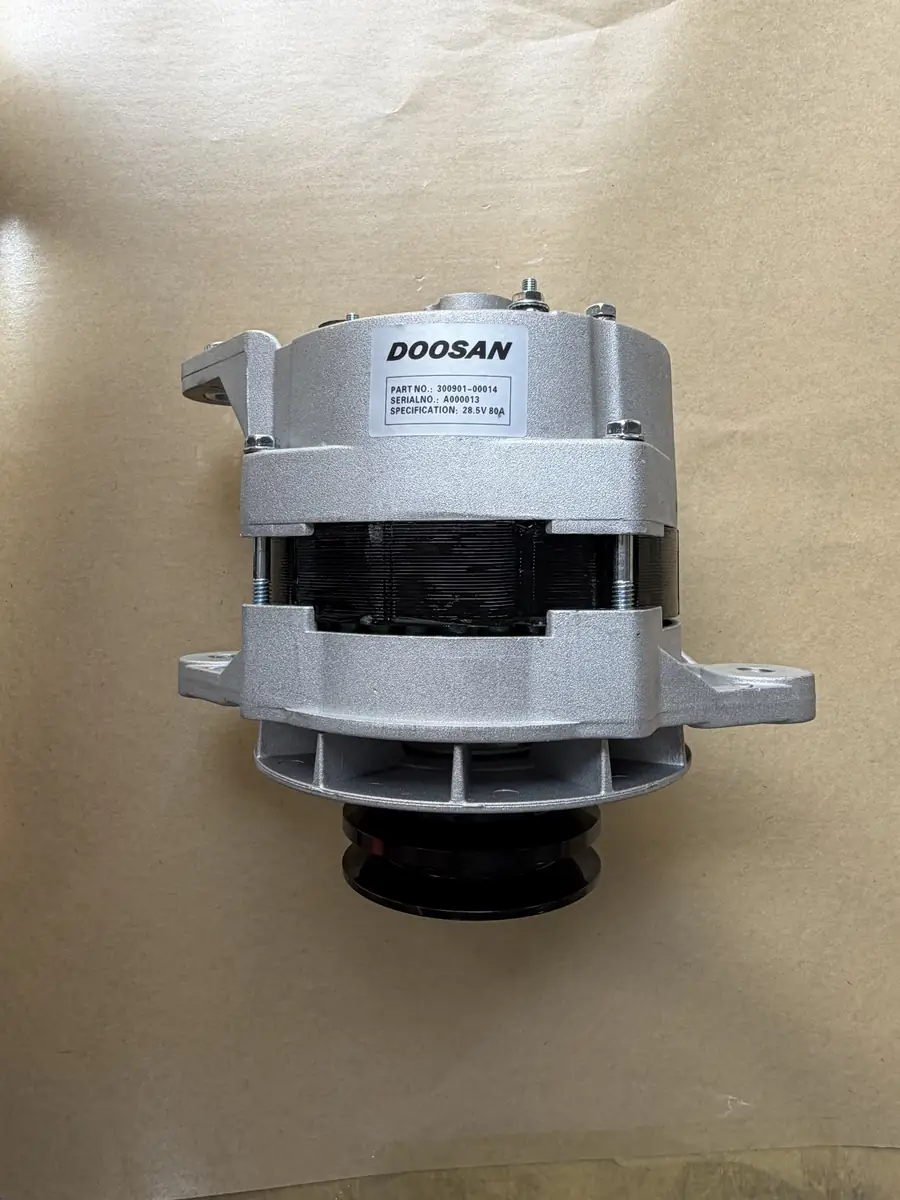 Doosan 300901-00014 Alternator