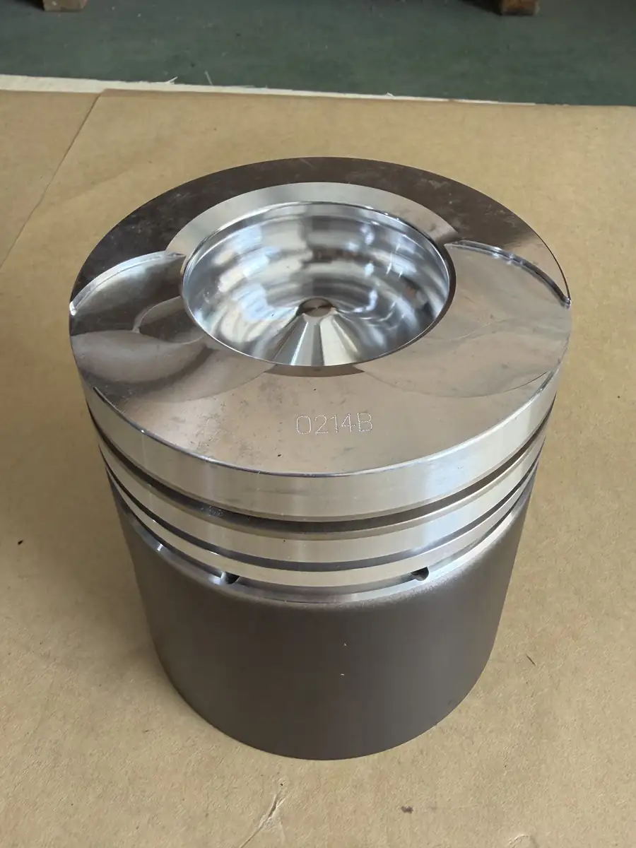Doosan 65.02501-0214 Piston for P086 Engine