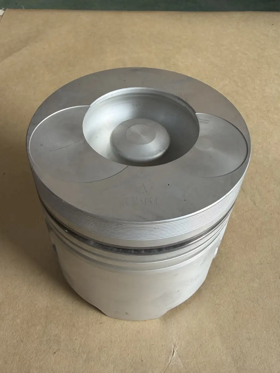 Doosan 65.02501-0561/65.02501-0195 Piston for DB58 Engine