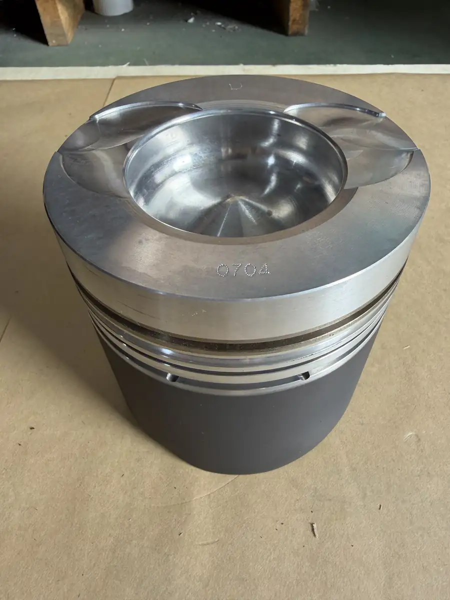 Doosan 65.02501-0704 Piston for P222 Engine