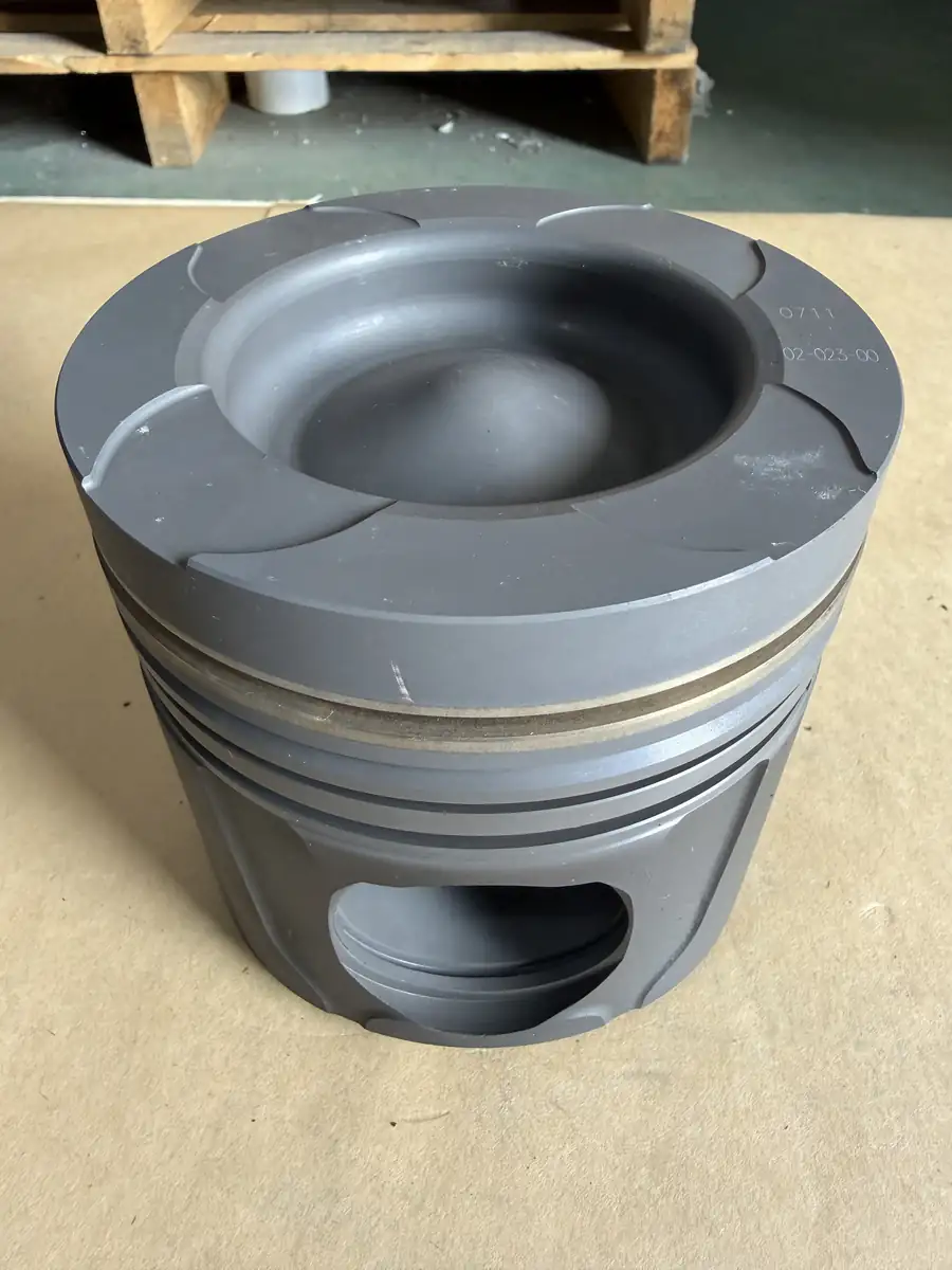 Doosan 65.02501-0711/130602-01774 Piston for DV11S Engine