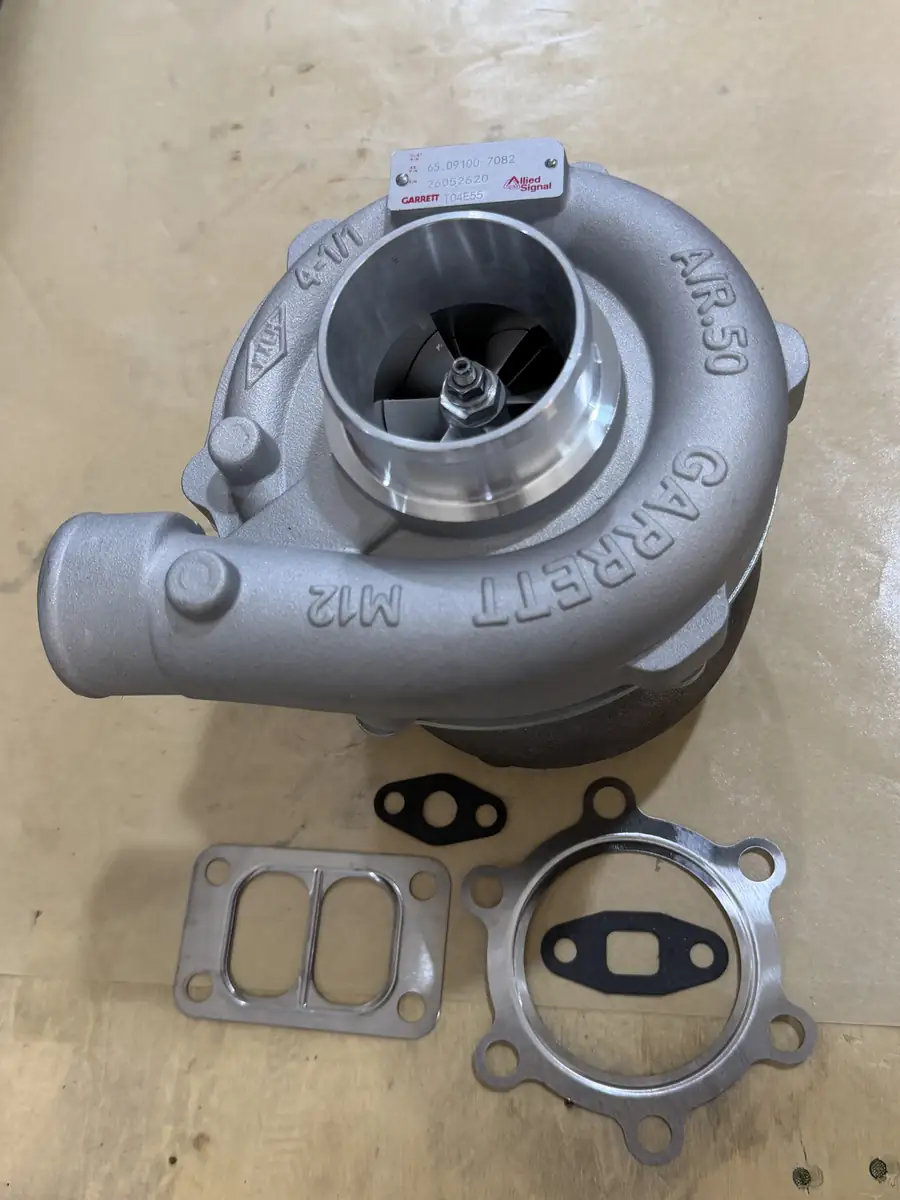 Doosan 65.09100-7082 Turbocharger for DE12TIS