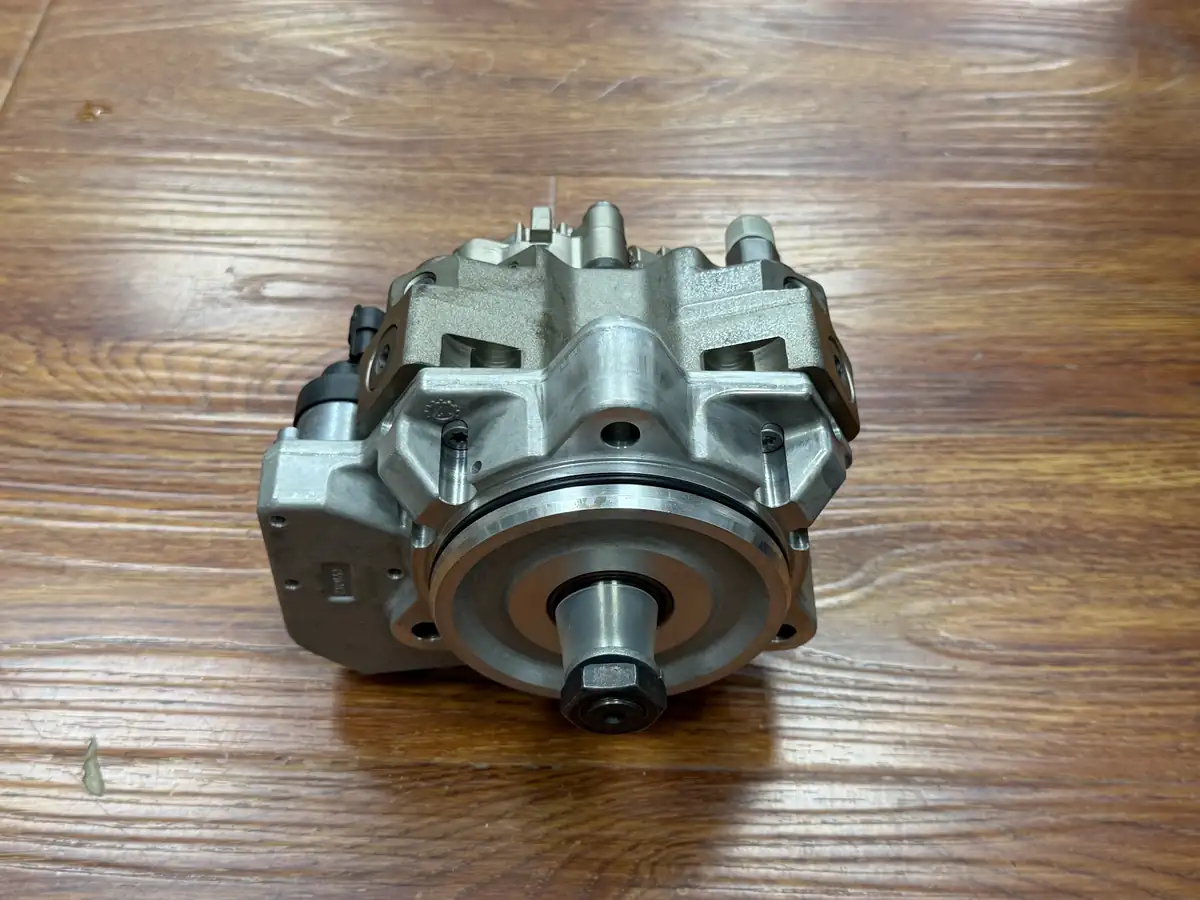 Doosan 65.10501-7006 Injection Pump for DL08K/DL08S Engine