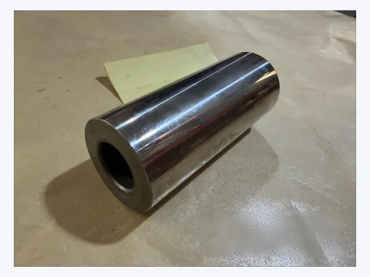 Doosan DB58T engine piston pin/Daewoo bus truck excavator marine generator set parts 65.02502-0082/65.02502-0202