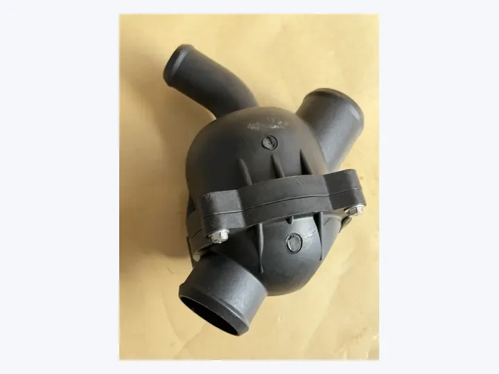 Doosan DE08TIS/P086 engine thermostat 71&deg;C/Daewoo bus truck excavator parts 300738-00080/65.06401-6039