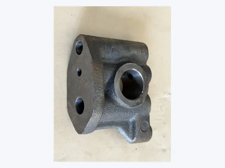 Doosan DE08TIS/P136/L136TIM engine Rocker Arm Shaft Bracket/Daewoo bus truck excavator parts 65.04202-0017