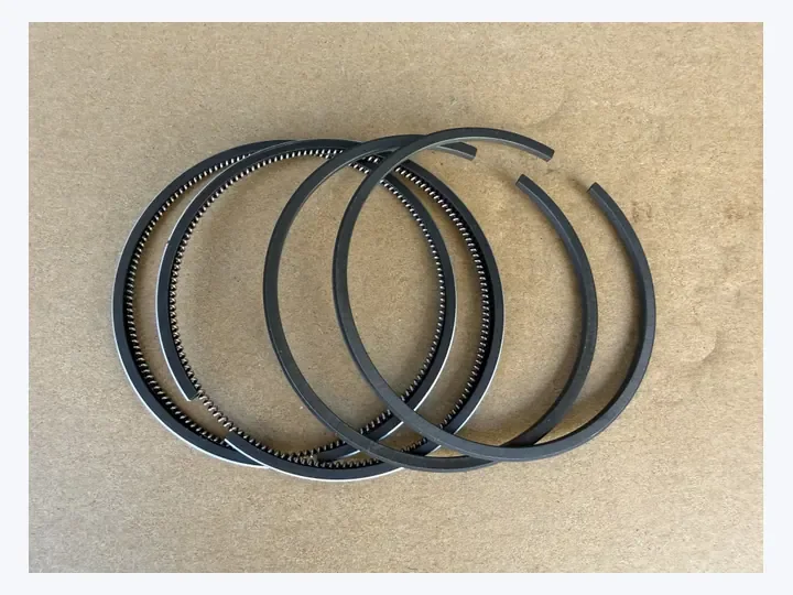 Doosan DE12TIS Engine Air compressor piston ring/Daewoo bus truck excavator parts 65.02503-8254 Doosan DE08 Engine Air compreesor piston ring/Daewoo bus truck excavator parts 65.02503-8565