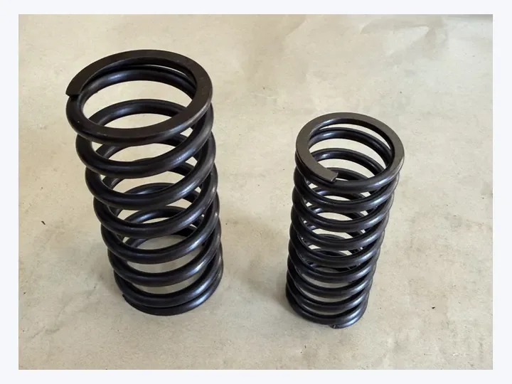 Doosan DE12TIS/P126/L126TIM engine valve spring (inner+outer)/Daewoo bus truck excavator marine generator set parts 65.04102-6008