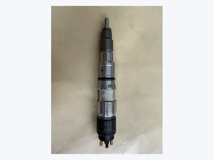 Doosan DL06 engine fuel injector/Daewoo bus truck excavator marine generator set parts 65.10401-7004