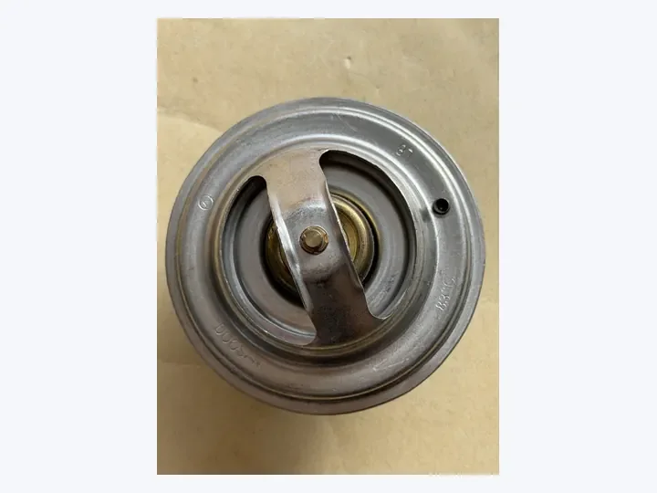 Doosan DL08 engine thermostat 83&deg;C/Daewoo bus truck excavator parts 51.06402-0060/65.06402-0004
