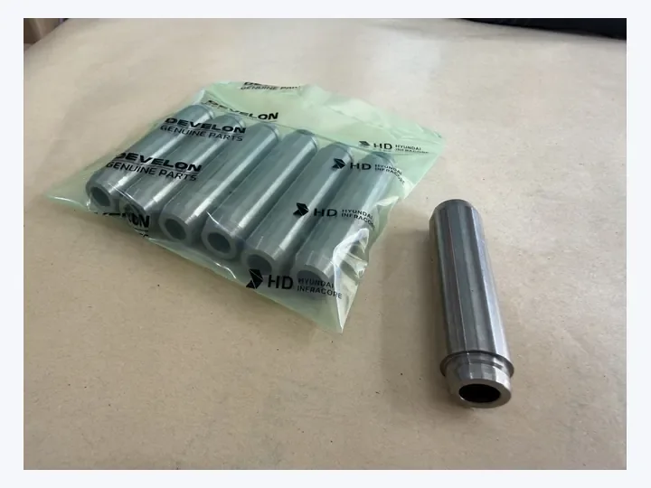 Doosan DL08 engine valve guide/Daewoo bus truck excavator marine generator set parts 65.03201-1012