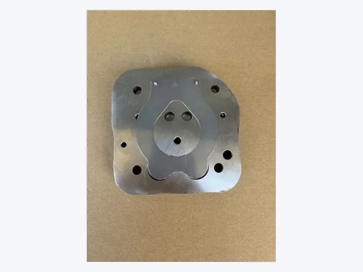 Doosan DV11/DE12TI Engine Air compressor Valve Plate/Daewoo bus truck parts 65.54108-5003