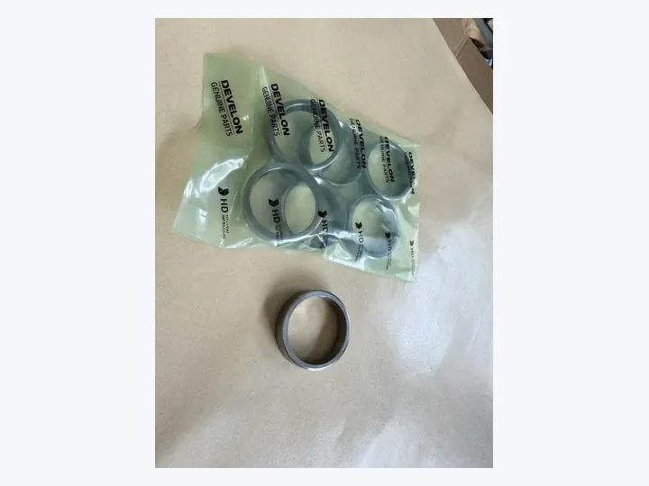 Doosan DV11 engine exhaust valve seat/Daewoo bus truck excavator marine generator set parts 65.03203-1058
