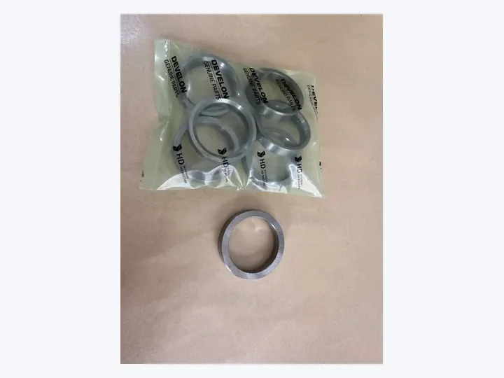Doosan DX12 engine intake valve seat/Daewoo bus truck excavator marine generator set parts 410206-00238