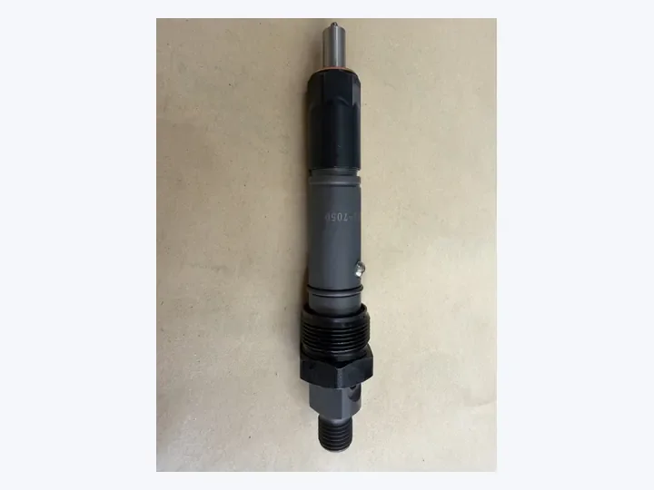 Doosan P222/P158/P180 engine fuel injector/Daewoo bus truck excavator marine generator set parts 65.10401-7050